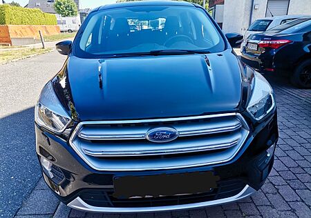 Ford Kuga 1,5 LENKRADHZG+SZH/AHK/8FACH/1HD Scheckheft