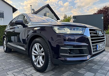 Audi Q7 3.0 TDI Voll Ausstattung /pano.