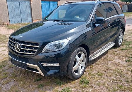 Mercedes-Benz ML 350 BlueTEC 4MATIC -