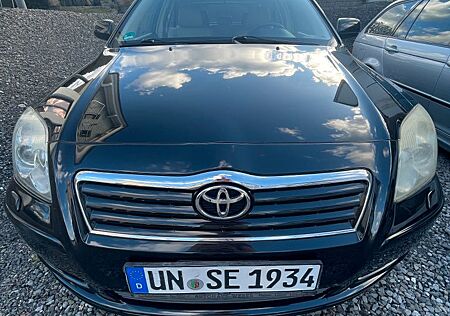Toyota Avensis 2.4 163PS SportTTE-Executive Automatik