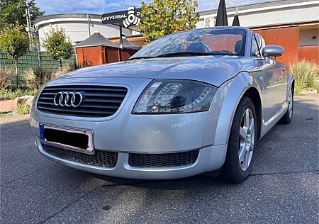 Audi TT Coupe/Roadster 1.8 T Roadster, Tüv 06/27
