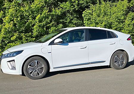 Hyundai Ioniq 1.6l GDi PLUG-IN HYBRID Premium