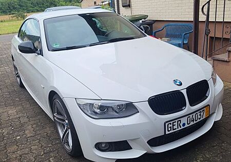 BMW 330d Cabrio M Sport Edition Standheizung Navi