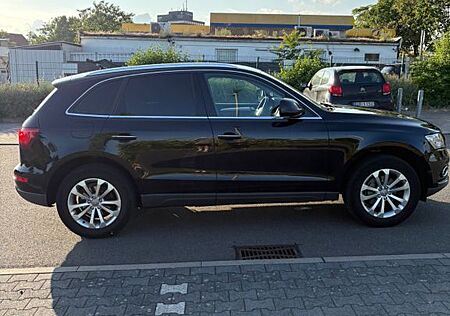 Audi Q5 2.0 TDI quattro S-Tronic