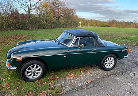 MG MGB Oldtimer British racing grün H-Zulassung
