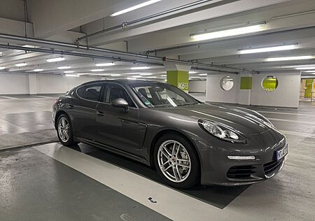 Porsche Panamera S BiXenon-BOSE-Memory Sitz-Schiebedach