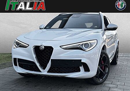 Alfa Romeo Stelvio Quadrifoglio V6 2.9 Bi-Turbo AT8-Q4