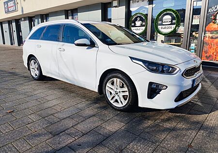 Kia Cee'd Sportswagon 1.6 CRDi MHEV 100kW Vision...