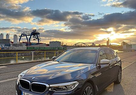 BMW 520d xDrive Touring A -