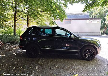 VW Touareg Volkswagen 3.0 V6 TDI SCR Tiptr. Exclusive BMT ...