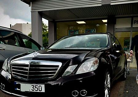 Mercedes-Benz E 350 CGI BlueEFFICIENCY -