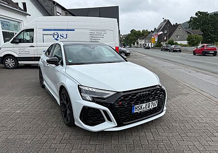 Audi RS3 2.5 TFSI Limousine GARANTIE 02/27 MwSt.