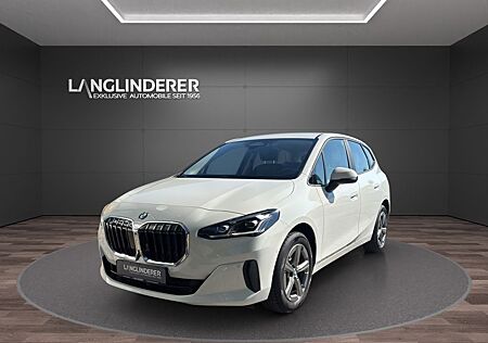 BMW 216i Active Tourer NP 38.929,- WirelessCharging