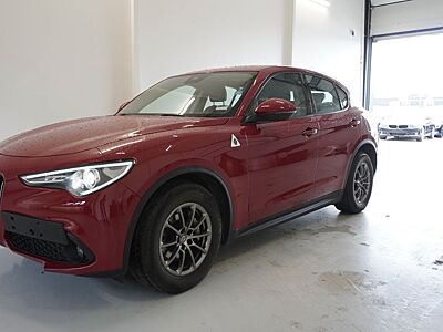 Alfa Romeo STELVIO 2,2 DIESEL 180 AUT. *TOP Auto!*