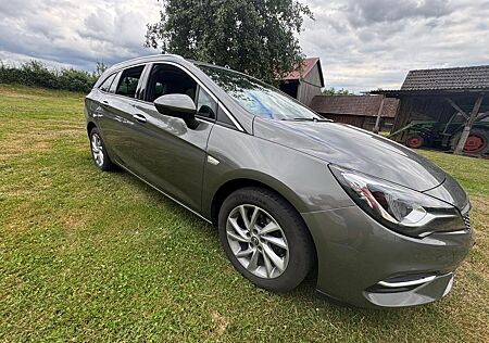 Opel Astra ST 1.2 Direct Inj Turbo 96kW Elegance ...