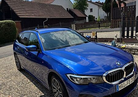 BMW 320d Touring M Sport Automatik M Sport