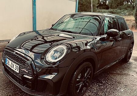 Mini Cooper John Works Trim 1.5 EU6d