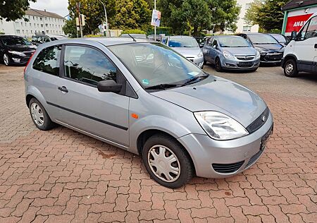 Ford Fiesta , TÜV neu