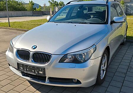 BMW 523i Touring *Sportsitze*Leder*AHK*Tüv 07.2026*