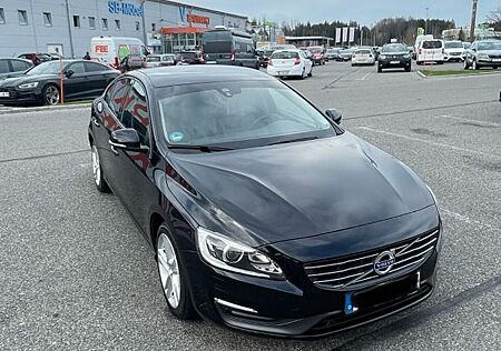 Volvo S60 D4 2.0 163 PS Automat