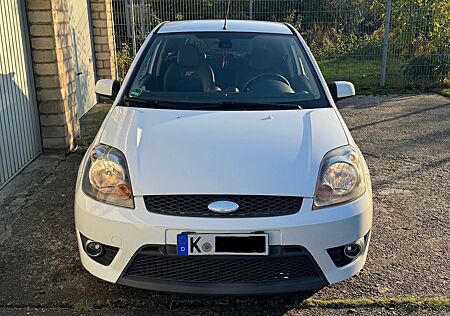 Ford Fiesta ST