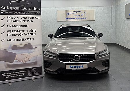 Volvo V60 Kombi R Design AWD *Leder/LED/Navi/360°*