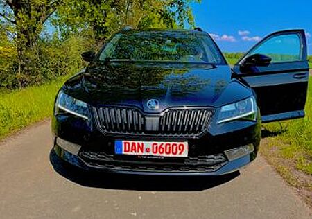 Skoda Superb 2.0 TDI SCR 140kW DSG SportLine Combi...