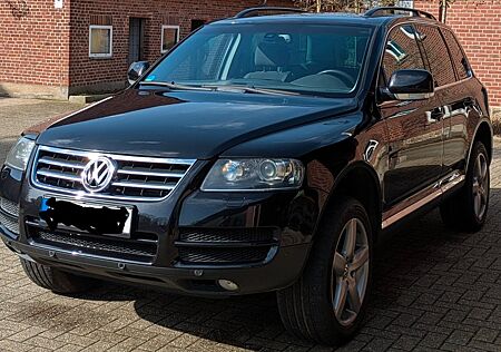 VW Touareg Volkswagen 3.0 V6 TDI Tiptronic Individual Indi...