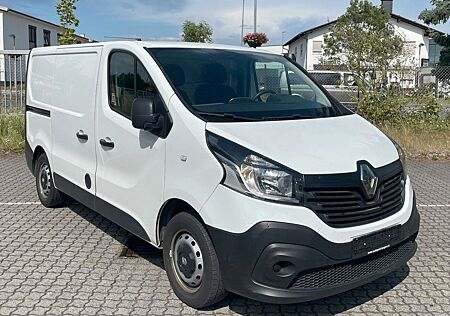 Renault Trafic L1H1 WÜRTH Regale Klima Navi PDC 1.HD
