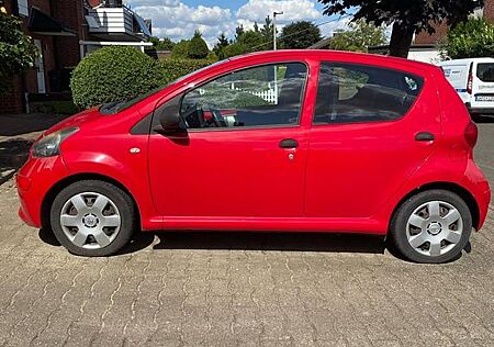 Toyota Aygo (X) Aygo (X) 1,0 -