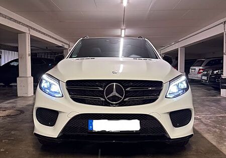 Mercedes-Benz GLE 43 AMG Mercedes-AMG GLE 43 4MATIC Merced...