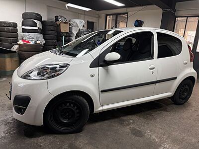 Peugeot 107 Active Klima 4-5 türig AUTOMATIK