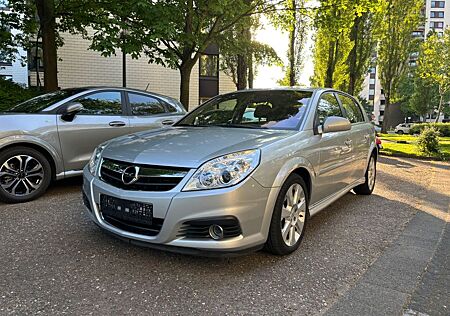 Opel Signum 1.9 CDTI Aut., Klimaaut., SHZ, TÜV NEU