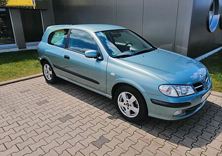 Nissan Almera Comfort 1.8I Comfort
