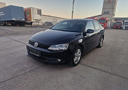 VW Jetta Volkswagen VI Match
