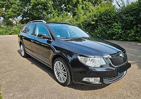 Skoda Superb 2.0 TDI Ambition Combi Ambition