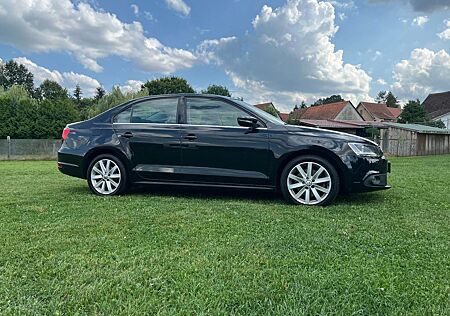 VW Jetta Volkswagen 1.4 TSI Comfortline Comfortline