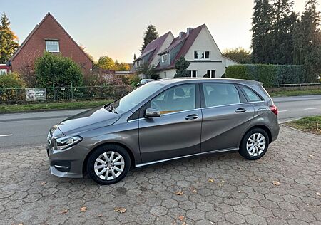 Mercedes-Benz B 180 CDI Style Euro6 Auto *Navi+8xAlu+SHZ+PDC*