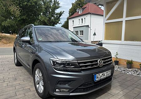 VW Tiguan Allspace Volkswagen 7Sitzer PANO AID HUD TÜV Neu