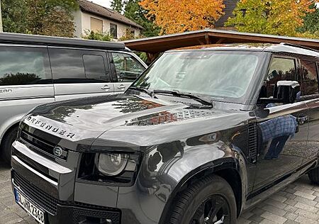 Land Rover Defender 3.0 D300 MHEV X-Dynamic HSE 110 X-D...