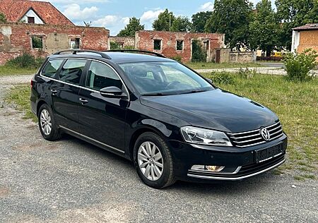 VW Passat Volkswagen 1.6 TDI Comfortline BlueMotion Tech C...