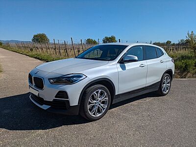 BMW X2 sDrive20i | Aut. | AHK | Kamera | Top Zustand