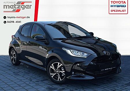 Toyota Yaris HYBRID Teamplayer +Kamera +LED-Scheinwerfe