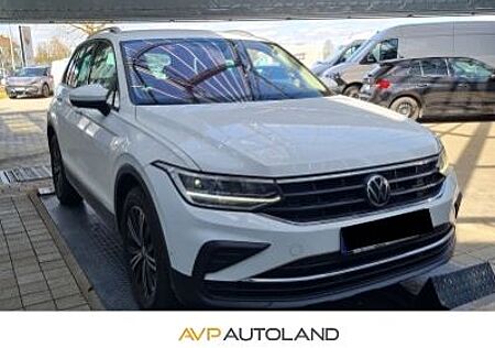 VW Tiguan Volkswagen 1.5 TSI DSG ACTIVE | NAVI | LED | ACC |