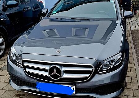 Mercedes-Benz E 400 4MATIC T Autom.