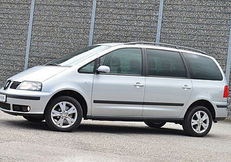 Seat Alhambra Reference*7-SITZER*AHK*KLIMA*LM-FELGEN*