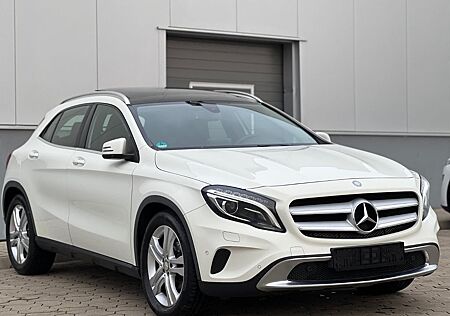 Mercedes-Benz GLA 200 GLA CDI / d