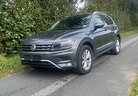 VW Tiguan Volkswagen 2.0 TDI 190PS DSG 4MOTION OFFROAD...
