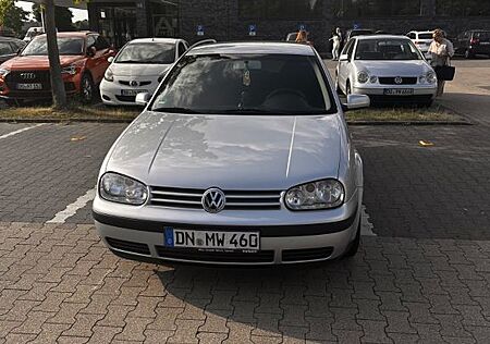 VW Golf Volkswagen 1.9TDI 74kW Champ