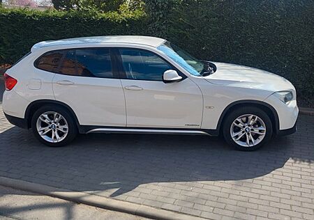 BMW X1 xDrive20d -
